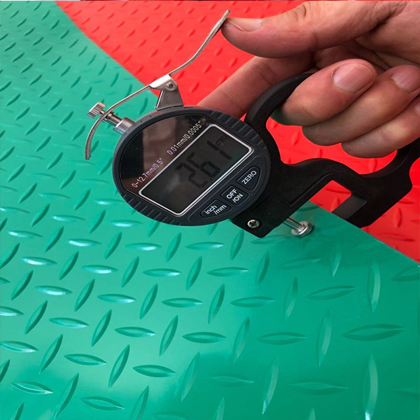 PVC���÷�����ĥ�؉|